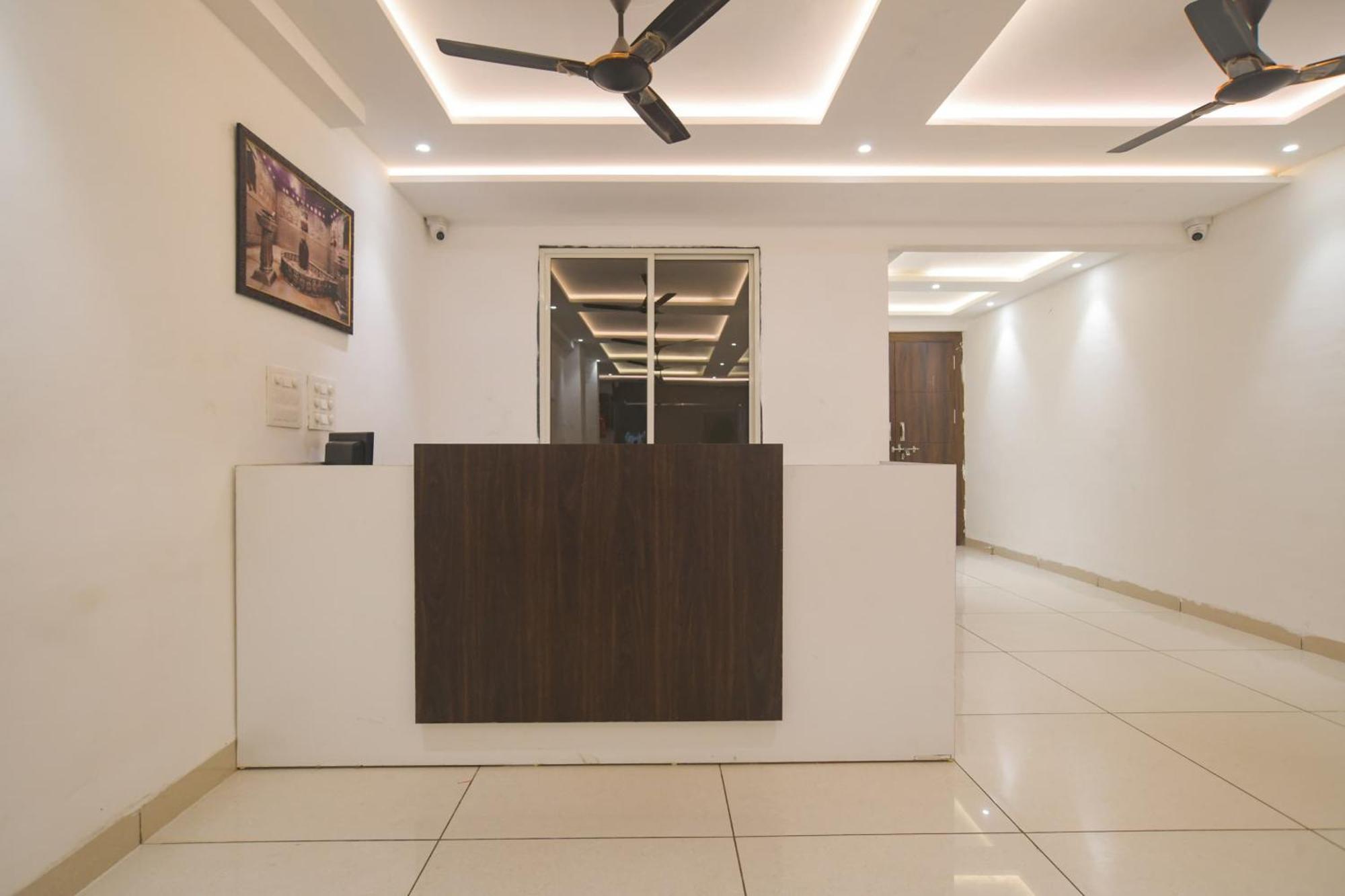 Hotel O Rudraksh Indore Esterno foto
