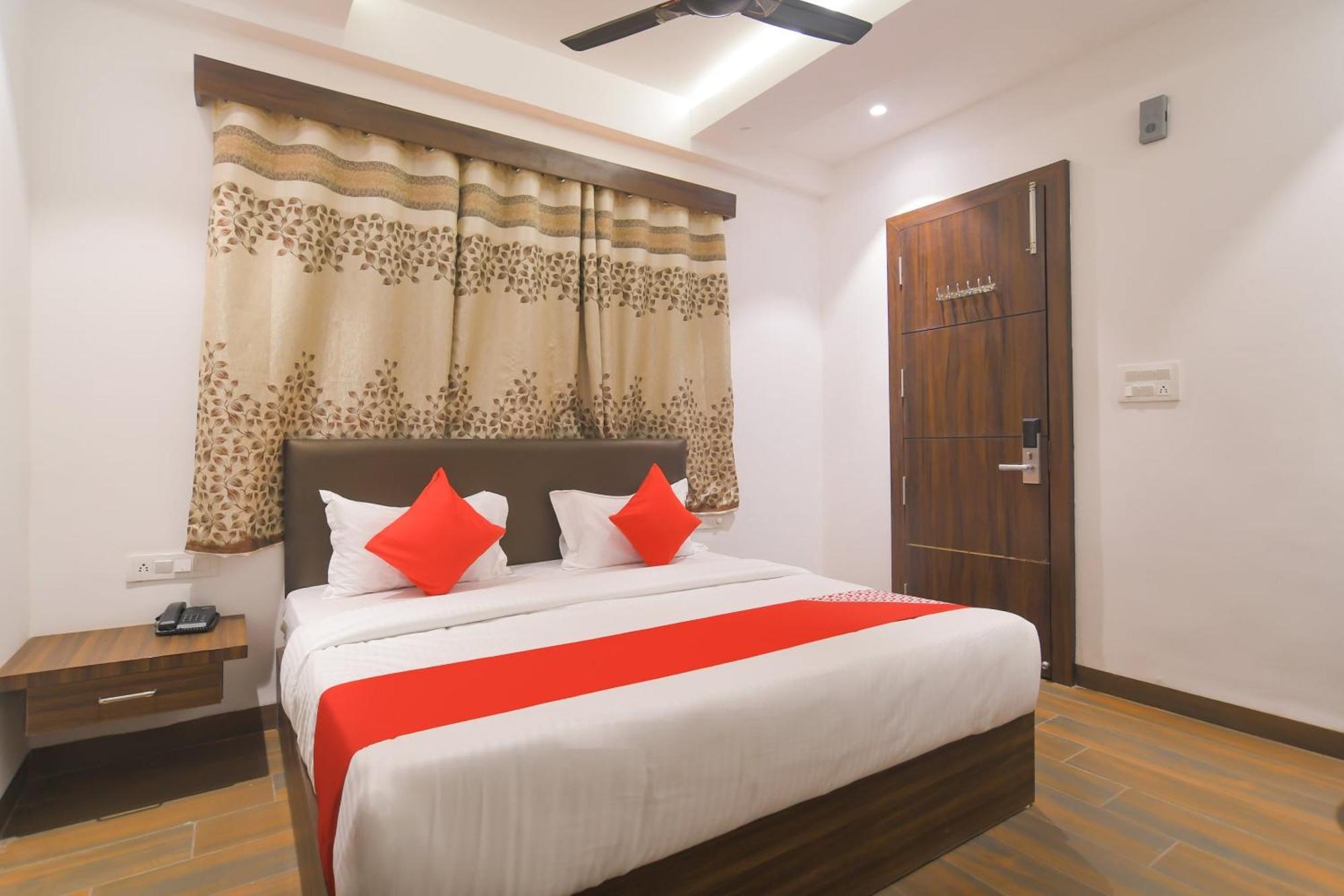 Hotel O Rudraksh Indore Esterno foto